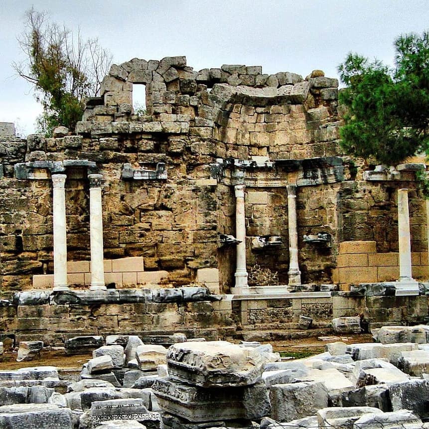 Antalya Side sahili
